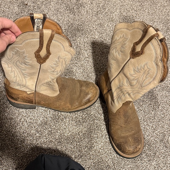 Ariat Shoes - Ariat Fatbaby Western Boots 11